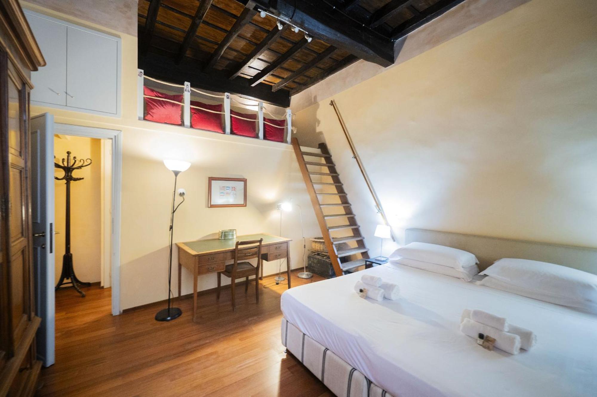 Campo De Fiori Unique 2 Bedroom Apartment Rome